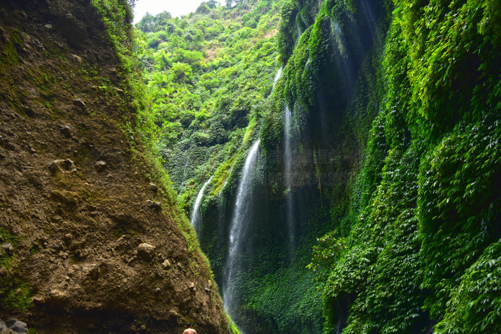 ڶצ Madakaripura ٲ