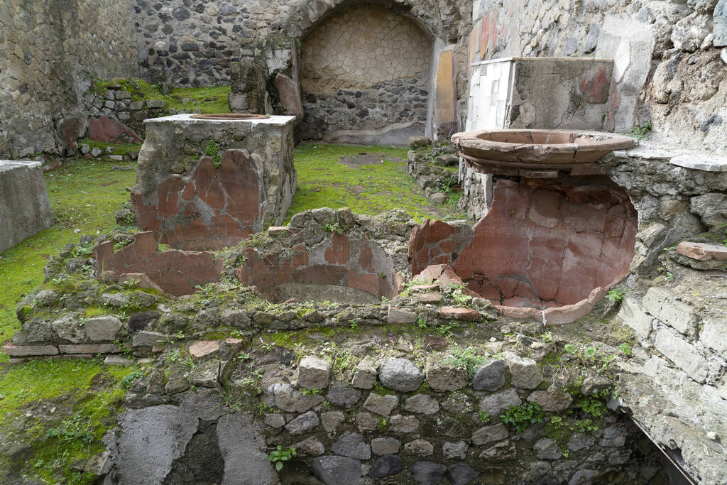 Ercolano Herculaneum ancient ruins