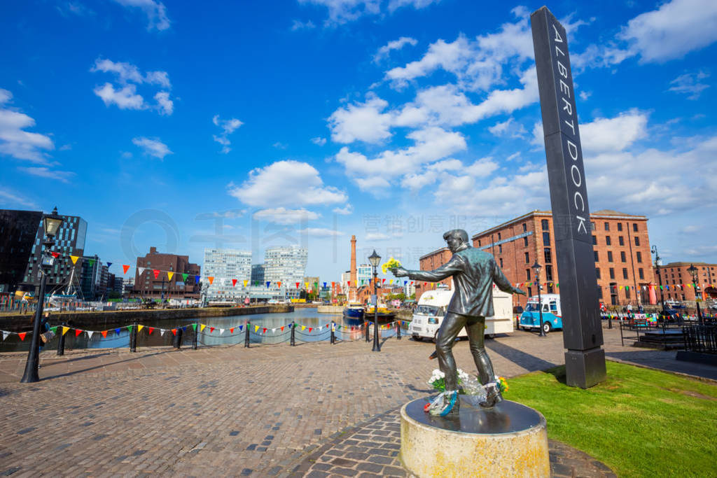 Sculpture of Billy Furry at the Royal Albert Dock in Liverpool,