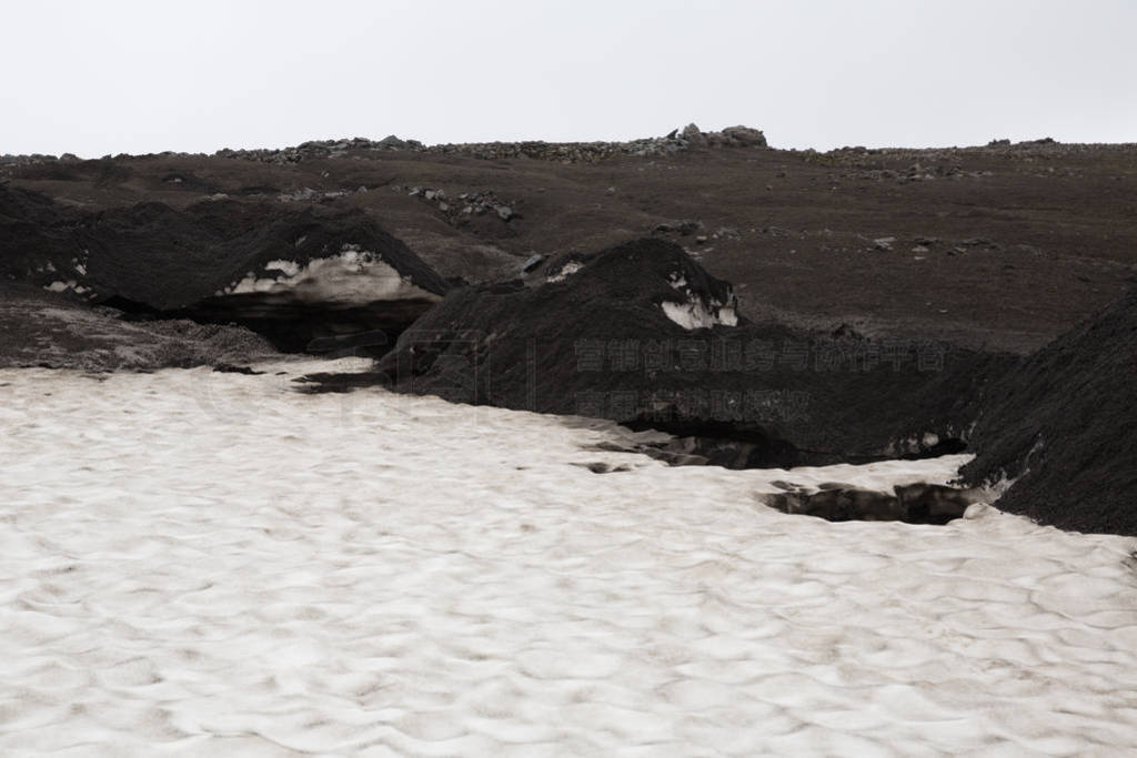 ɽȫڹҹ԰Landmannalaugavegur