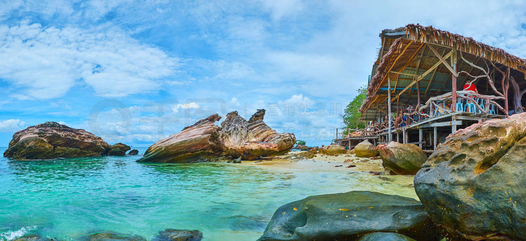 Explore Khai Nai island's landscape, Phuket, Thailand