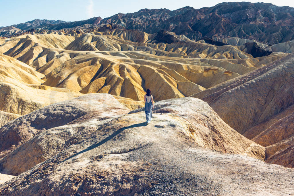 ɳĮͽСZabriskie PointɫϿȣȹҹ԰