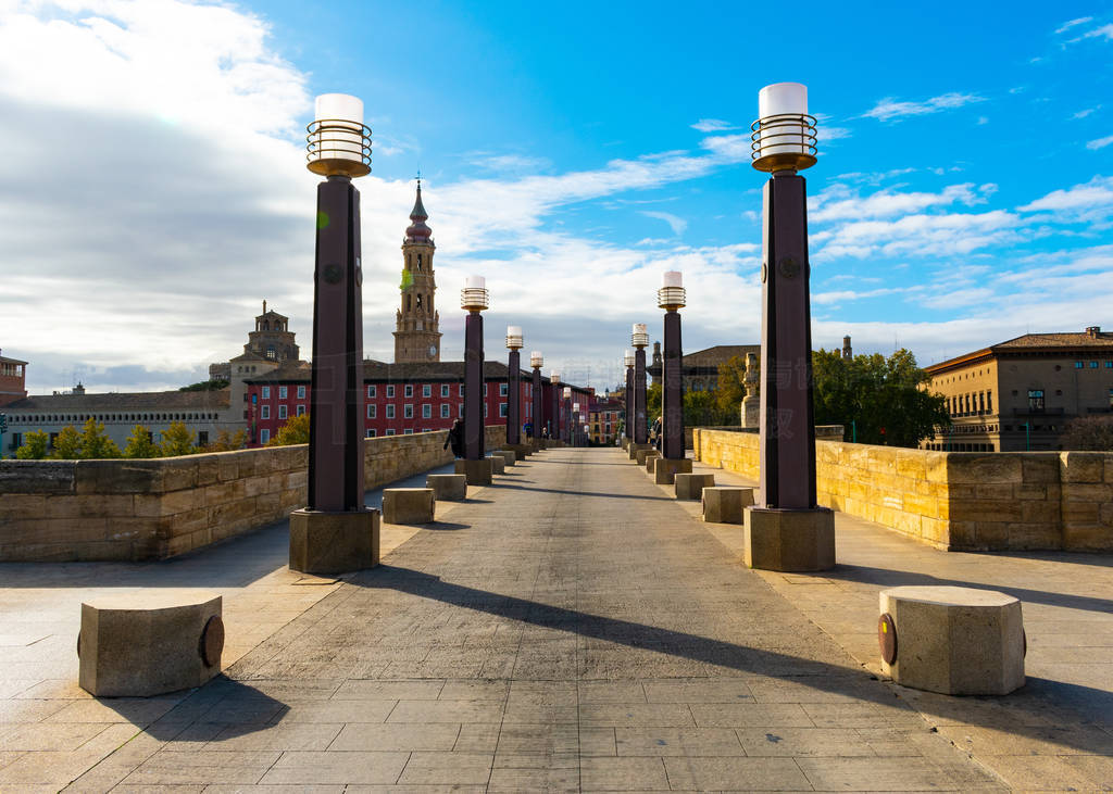 ĵնء¡ƤPuente de Piedra´ãLa Seo Cathedra