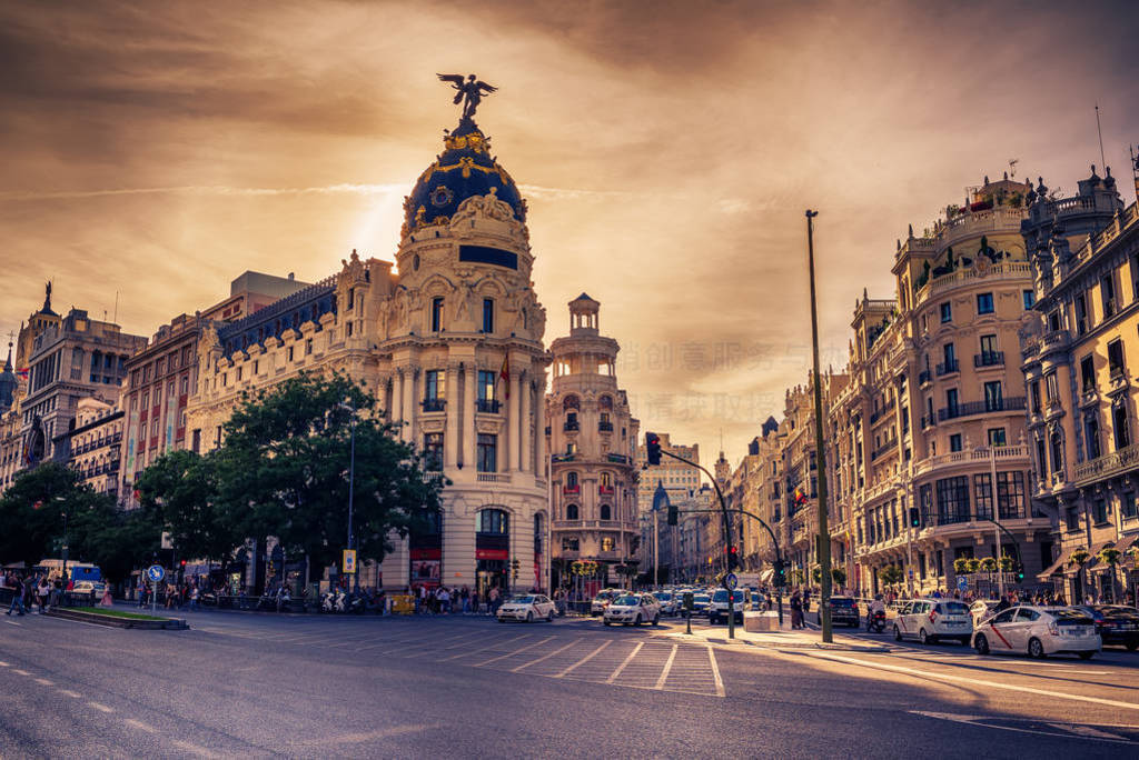  о Calle ° Gran Via 