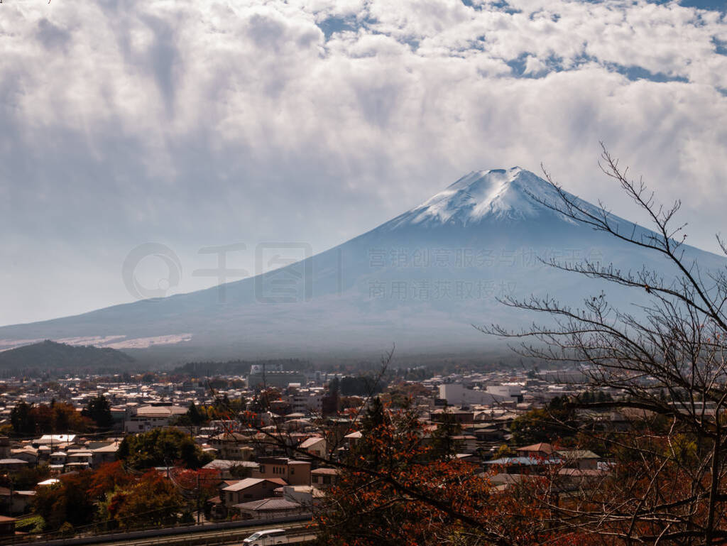 Fuji mountain view from Chureito Pagoda