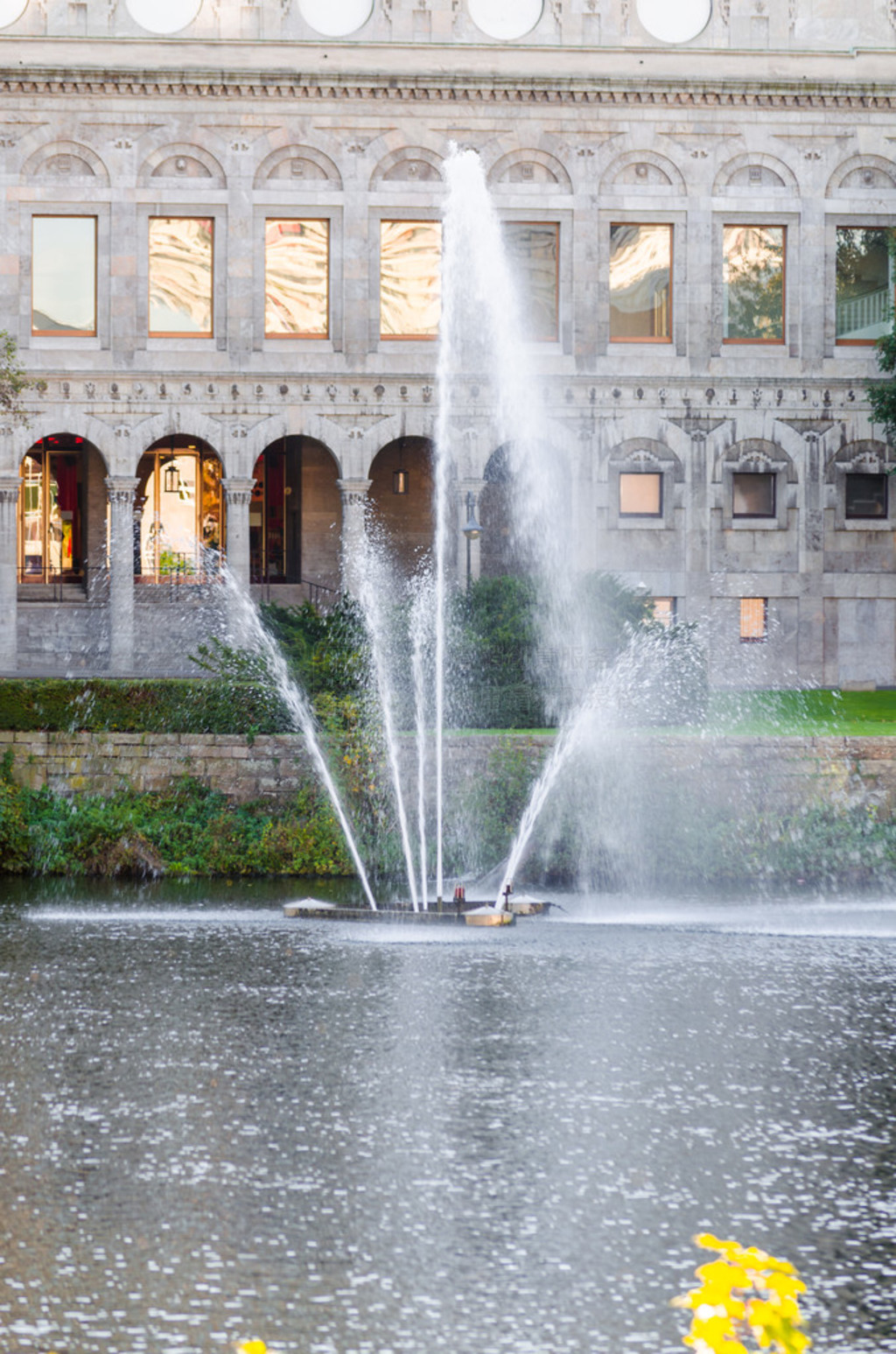 Fountain City Hall Mhlheim