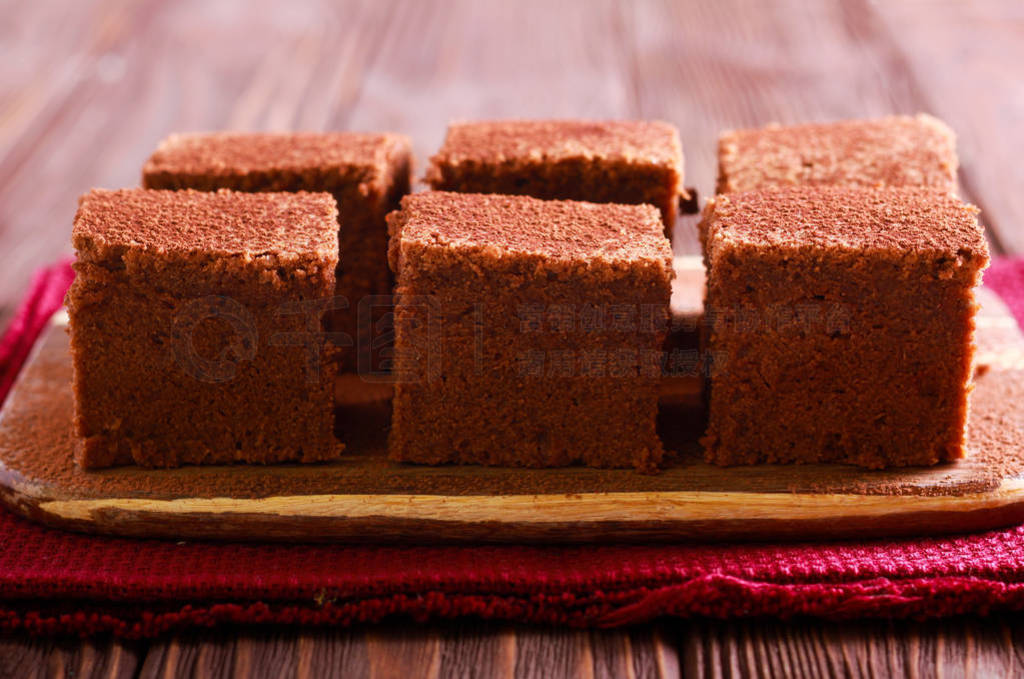 Chocolate cake bars - brownies