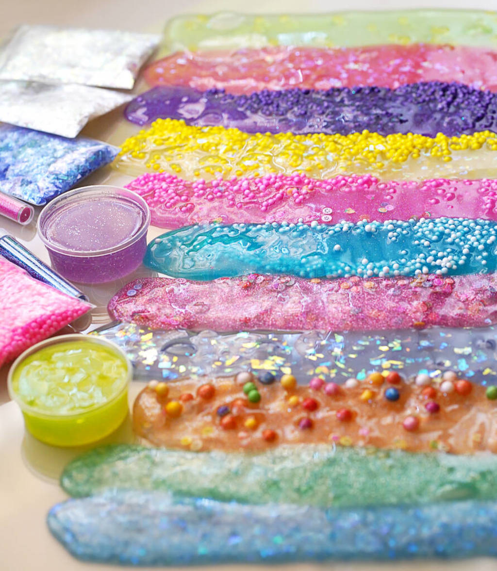 How to make fluffy slime at home, close up view.
