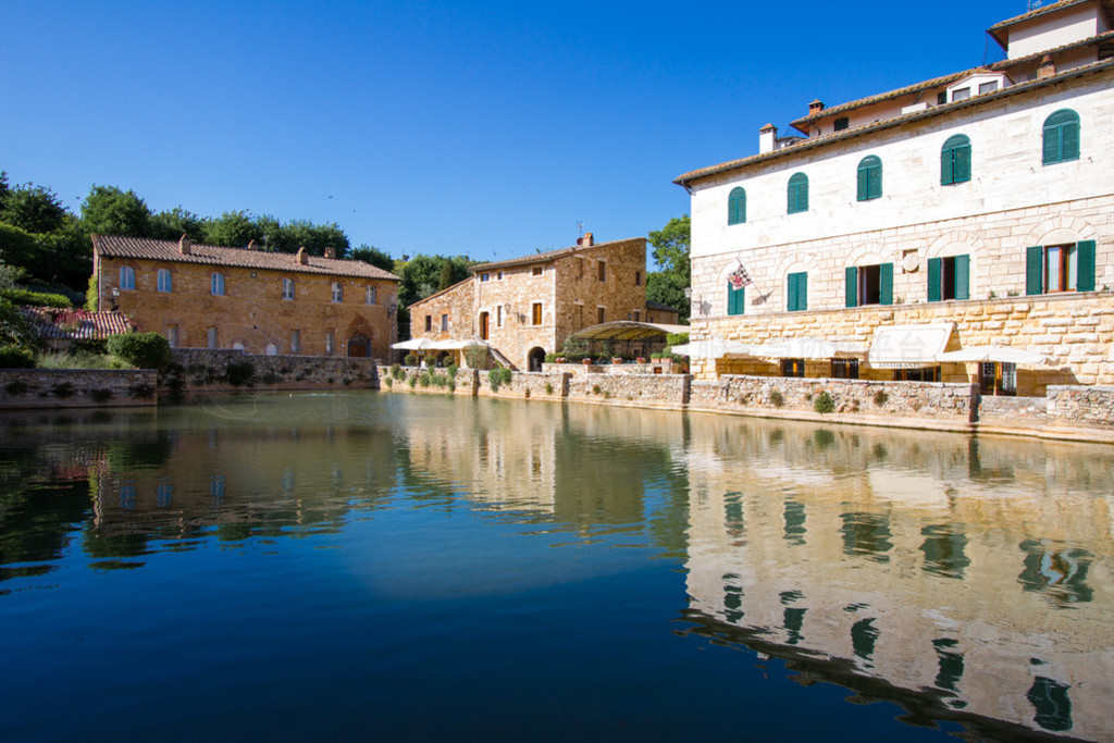 Bagno Vignoni spa ˹