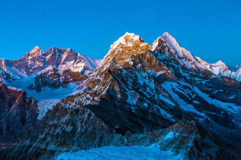 高海拔山地的夜景