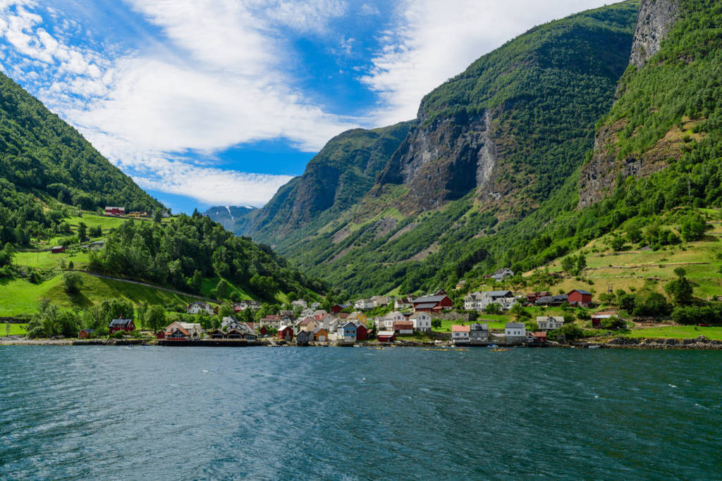 Ͽ Undredal ĿAurlandsfjord Sognefjord ķ֧Aurland, Sogn Fj