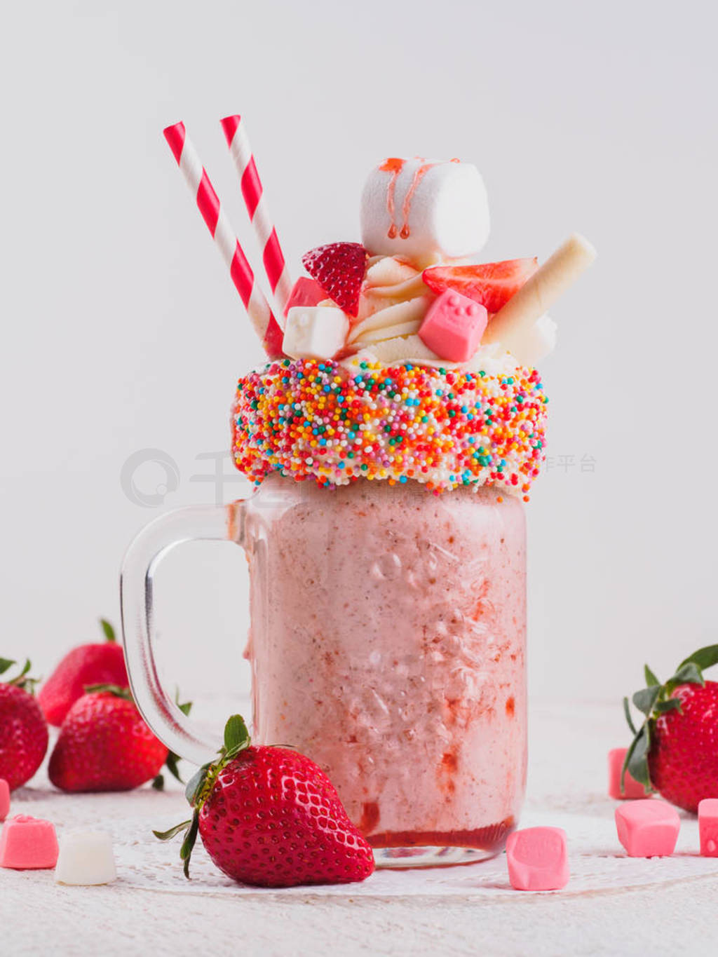 ɫݮ freakshake