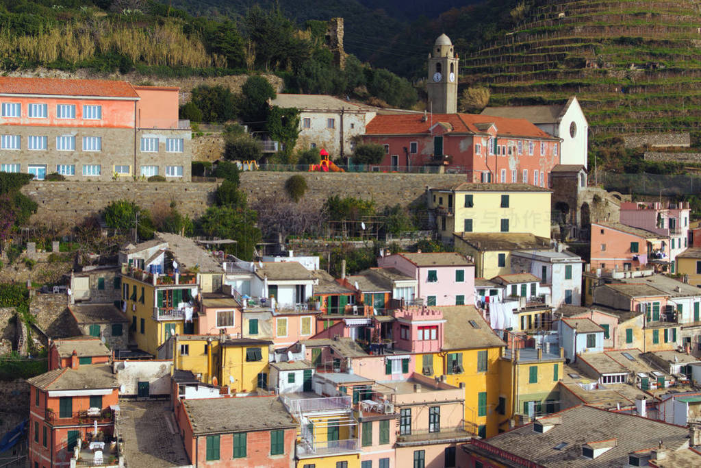 糿Vernazza塣ɽ뺣֮϶ʵĽŷʤغĿĵء嵺Vernazza