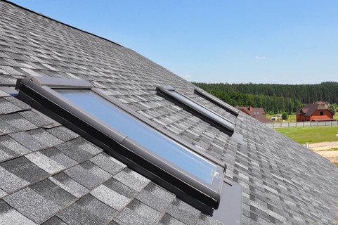 沥青油毡瓦房子屋面施工与阁楼屋顶窗,天窗防水