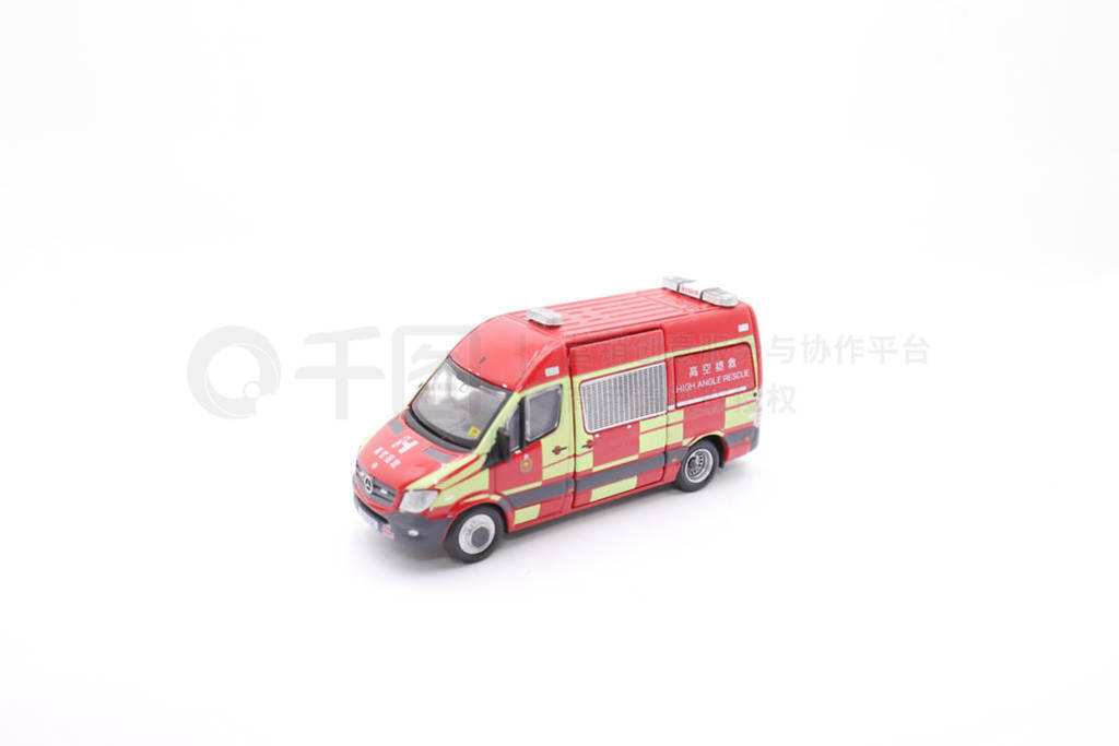 the scale figure of hong kong fire engine