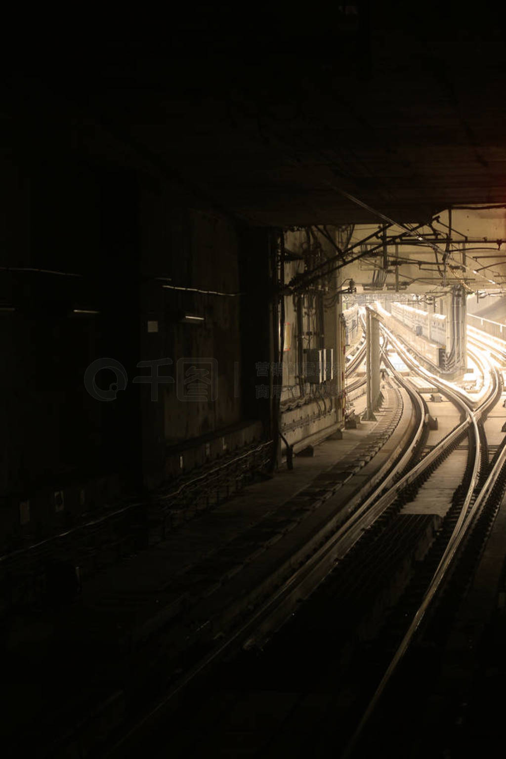 the train subway metro underground tube tunnel