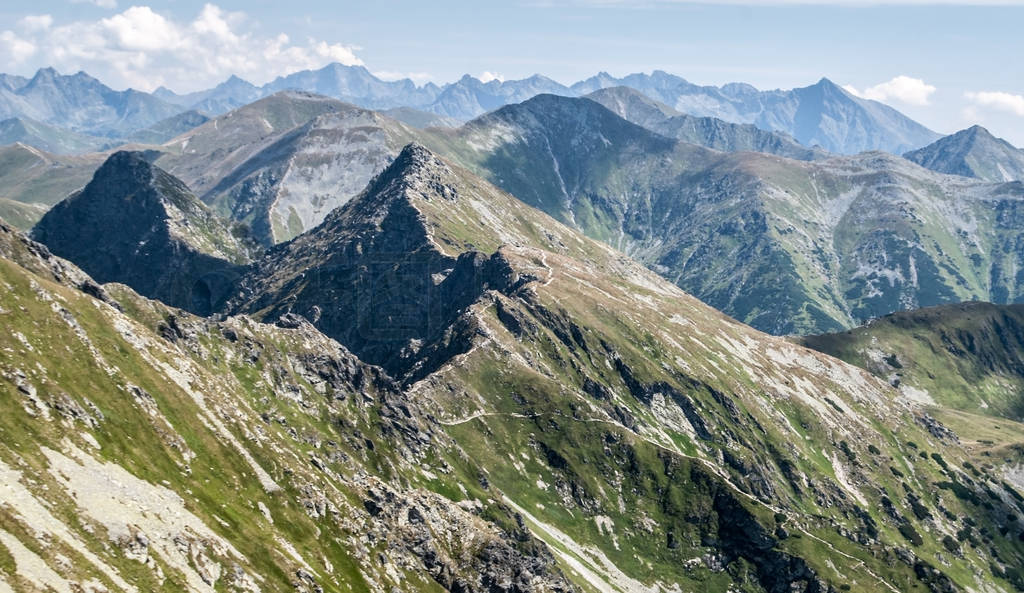 Tatra ɽȫ Banikov 嶥 Tatras ɽ˹工