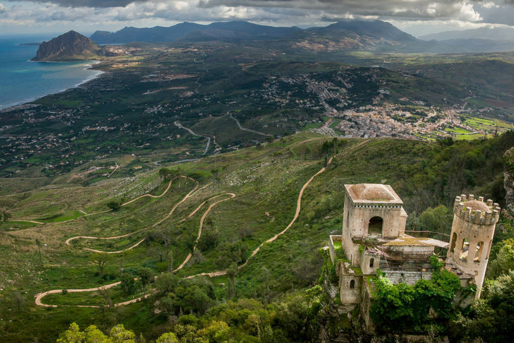 ᣬﵺ-Torretta Pepoli ȫ