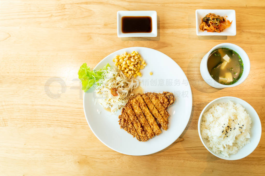 fried cutlet pork (Tonkatsu) set