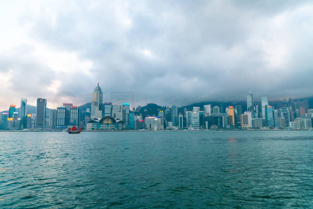 HONG KONG - Feb 20 2019 : Scene of the Victoria Harbour in Hong