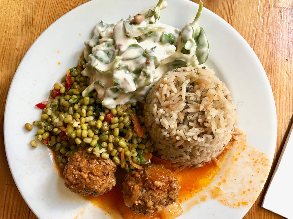 Turkish Olive Oil Healthy Food Plate with Mung Beans, Meatballs,
