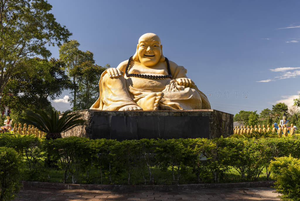 Big buddha statue on buddhist temple Chen Tien, Foz do Igua?u,