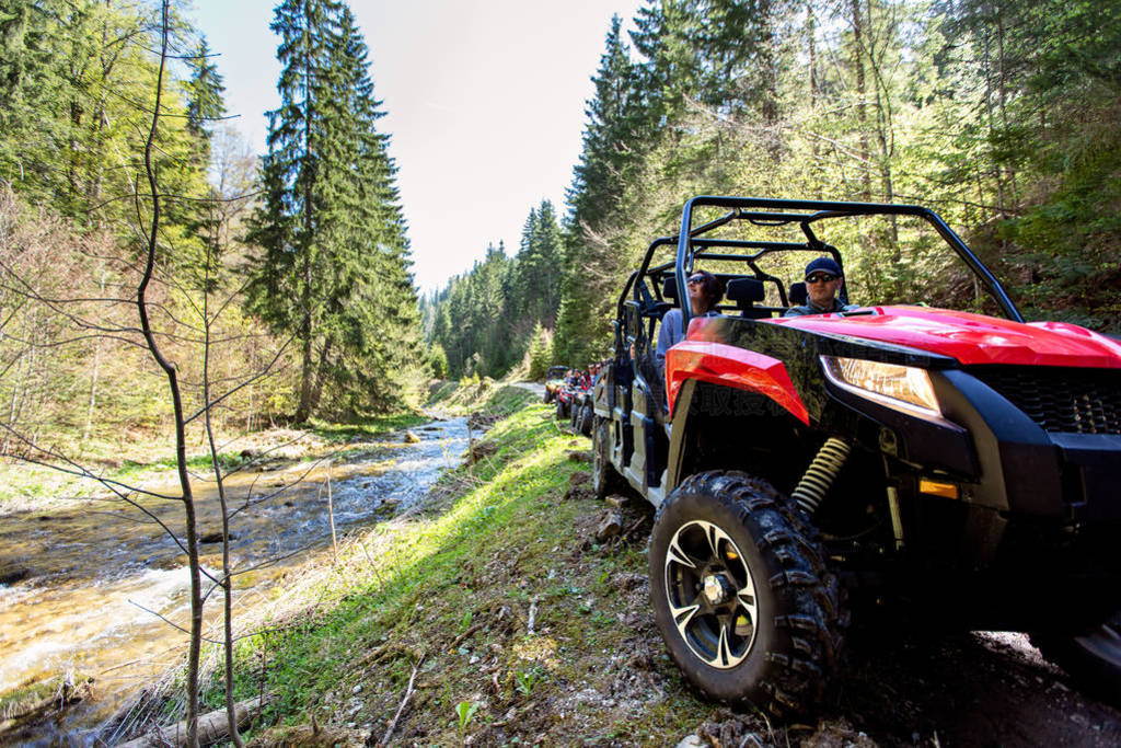 ɽ Atvs  Utvs 