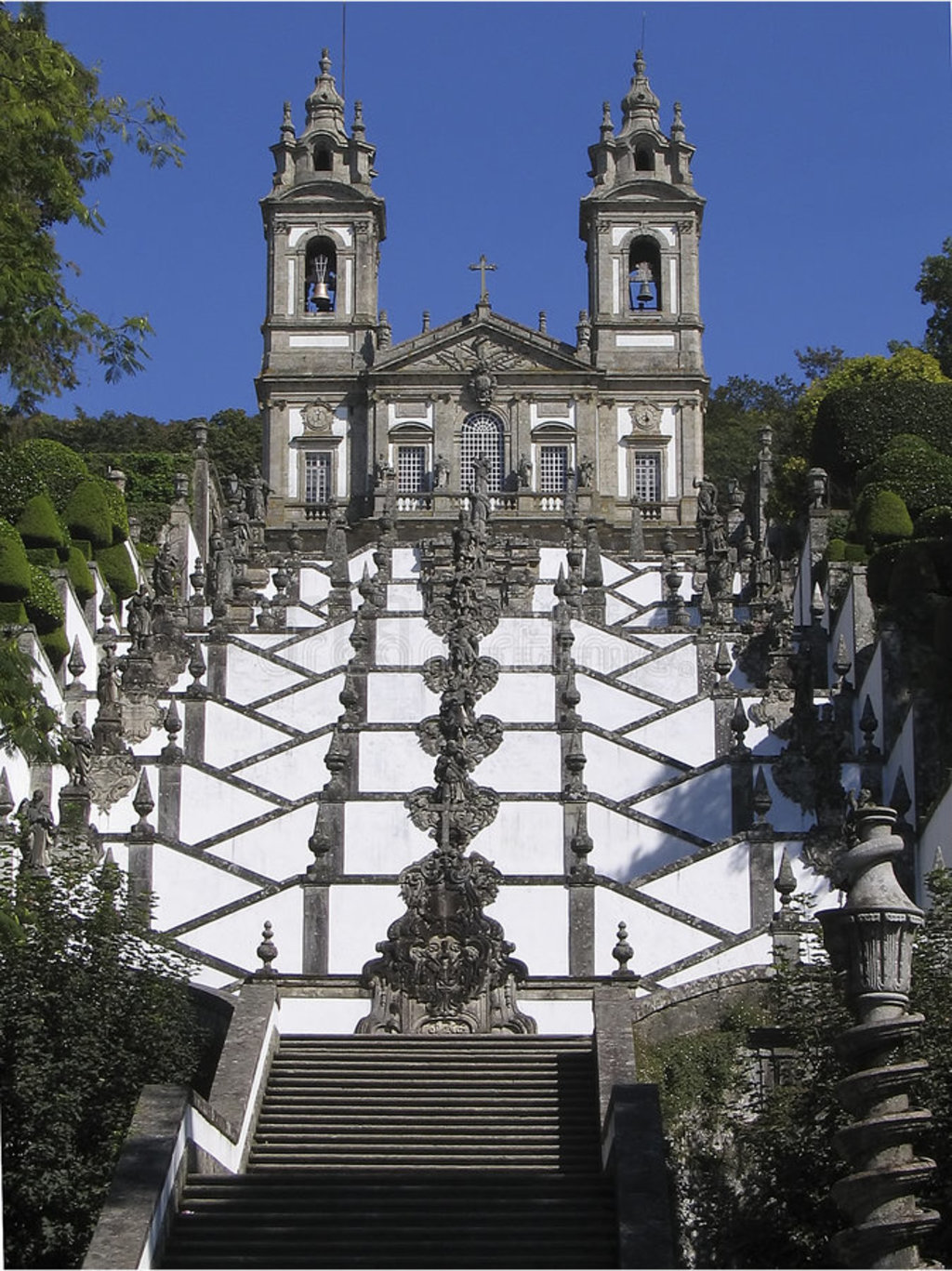 Үսãescadaria da igreja de bom jesus de braga