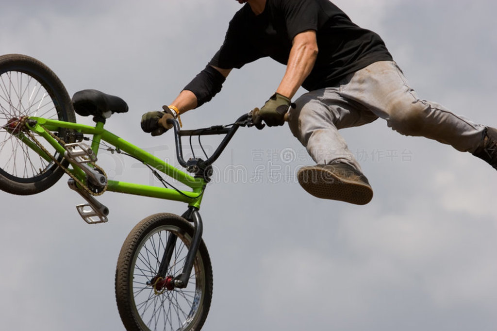 սbmxĦг