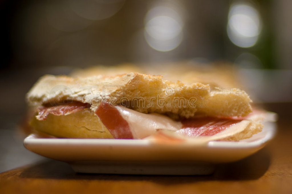 pintxo jamon serranospanis