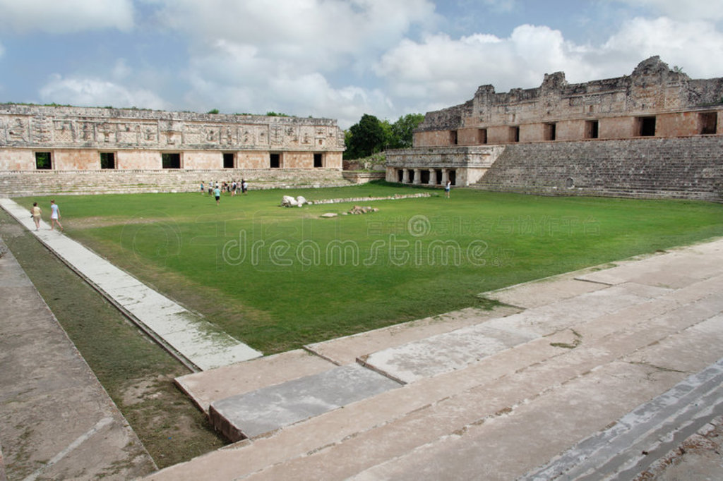 īȿ̹uxmalֹ㳡