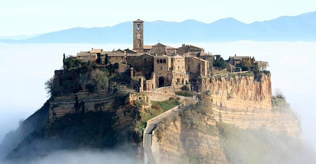 civita di Bagnoregio-ȫ