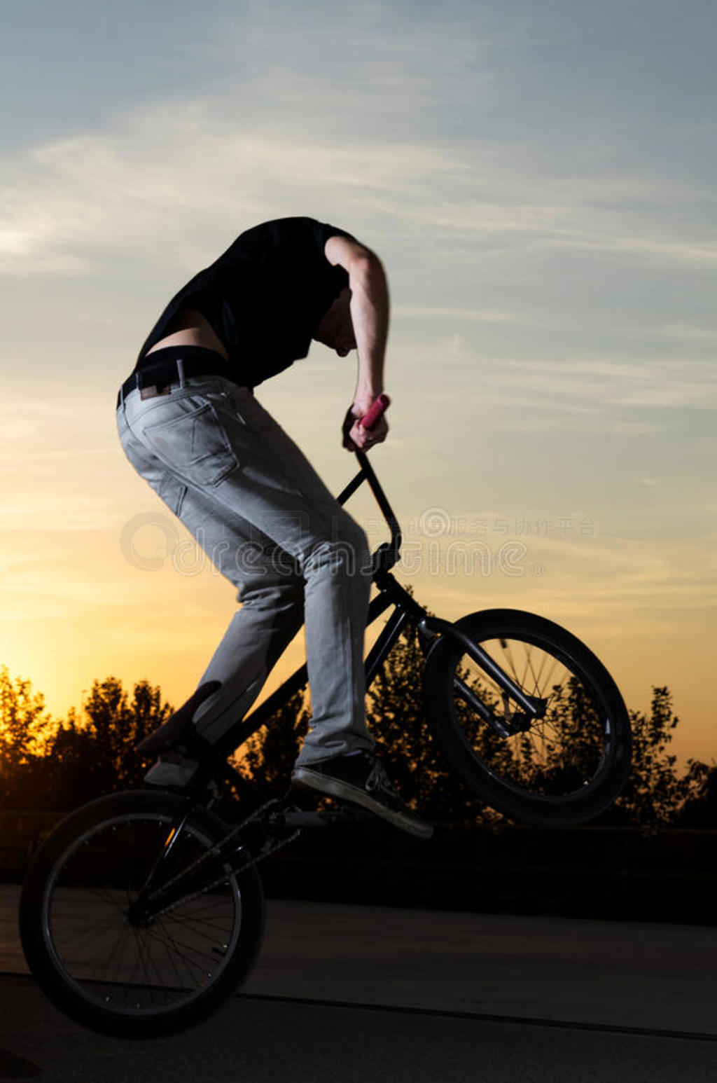 bmxг