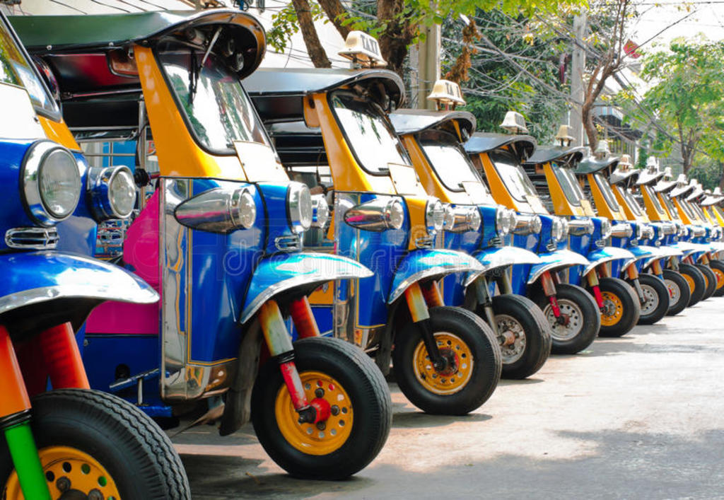 tuk tuks⳵