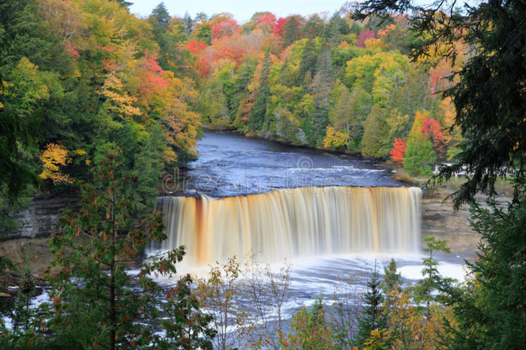 michigans tahquamenonٲ