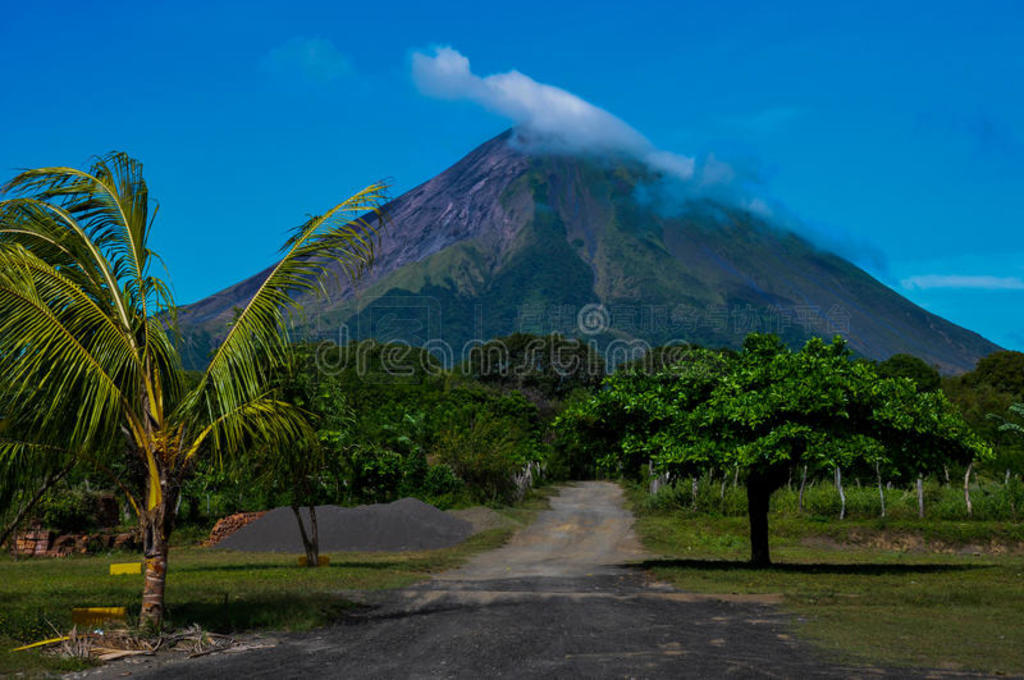 ometepevolcan concepcion