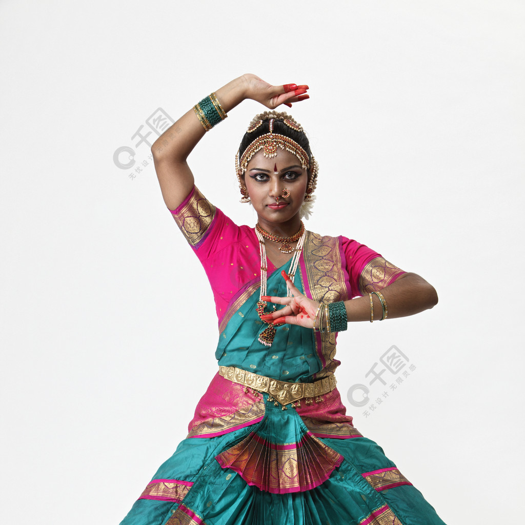 用微信表情拼凑印度舞图片