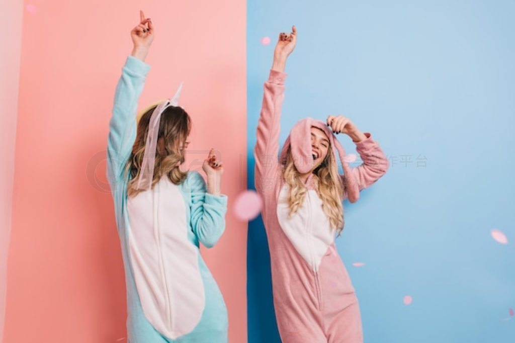 ӷװŮڹй ɫ kigurumi ˷Ůģ