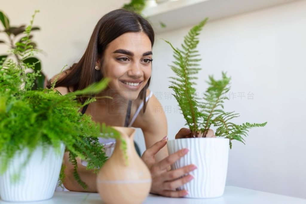 ϵɢԱչֲĸŮʪڹ״жҸڼ乫Ԣڿļʪ