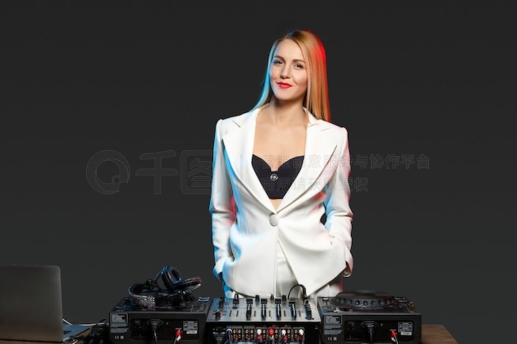 Ľ DJ Ůڼװ  ɶԣ