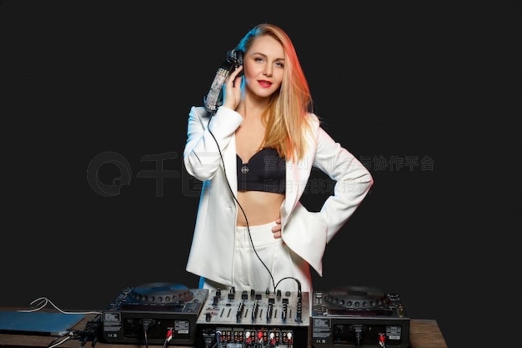 Ľ DJ Ůڼװ  ɶԣ