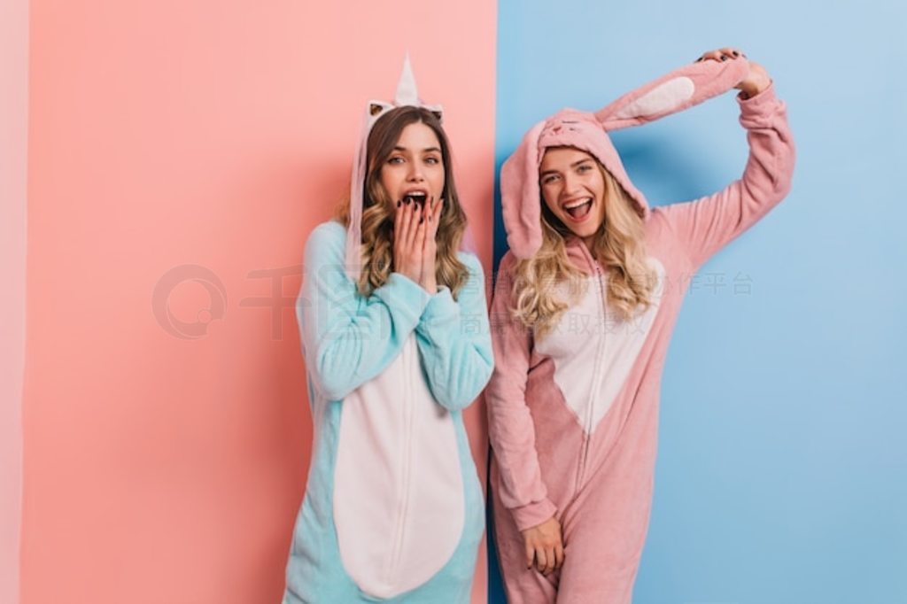 ܸ˽Ůɴ kigurumi 