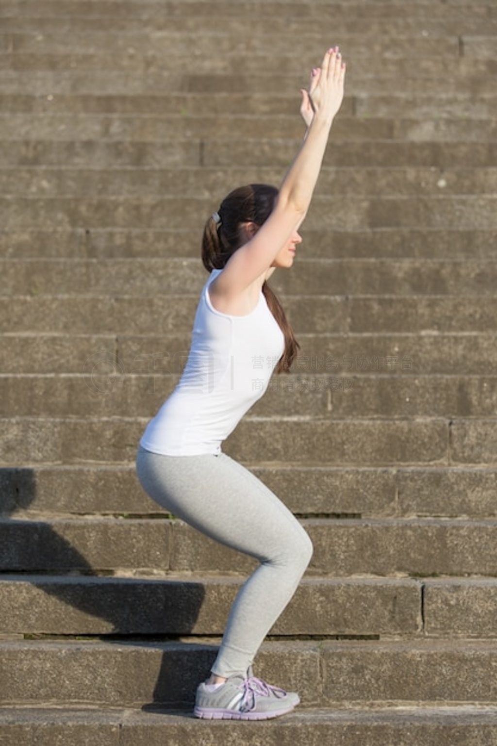 Utkatasana ϰ