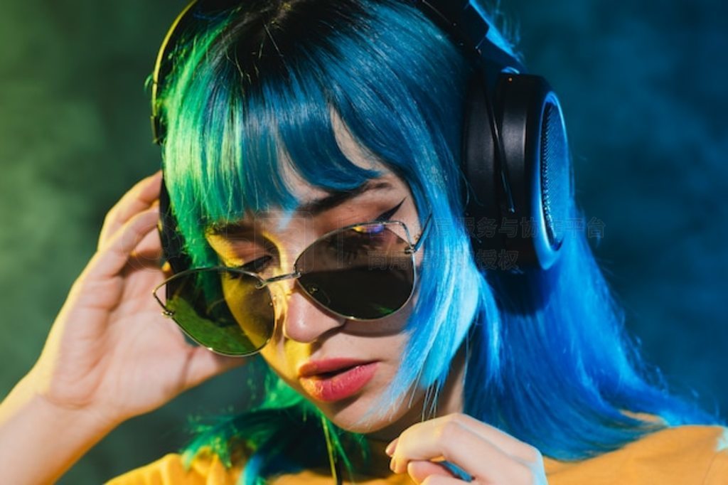  dj ŮФ