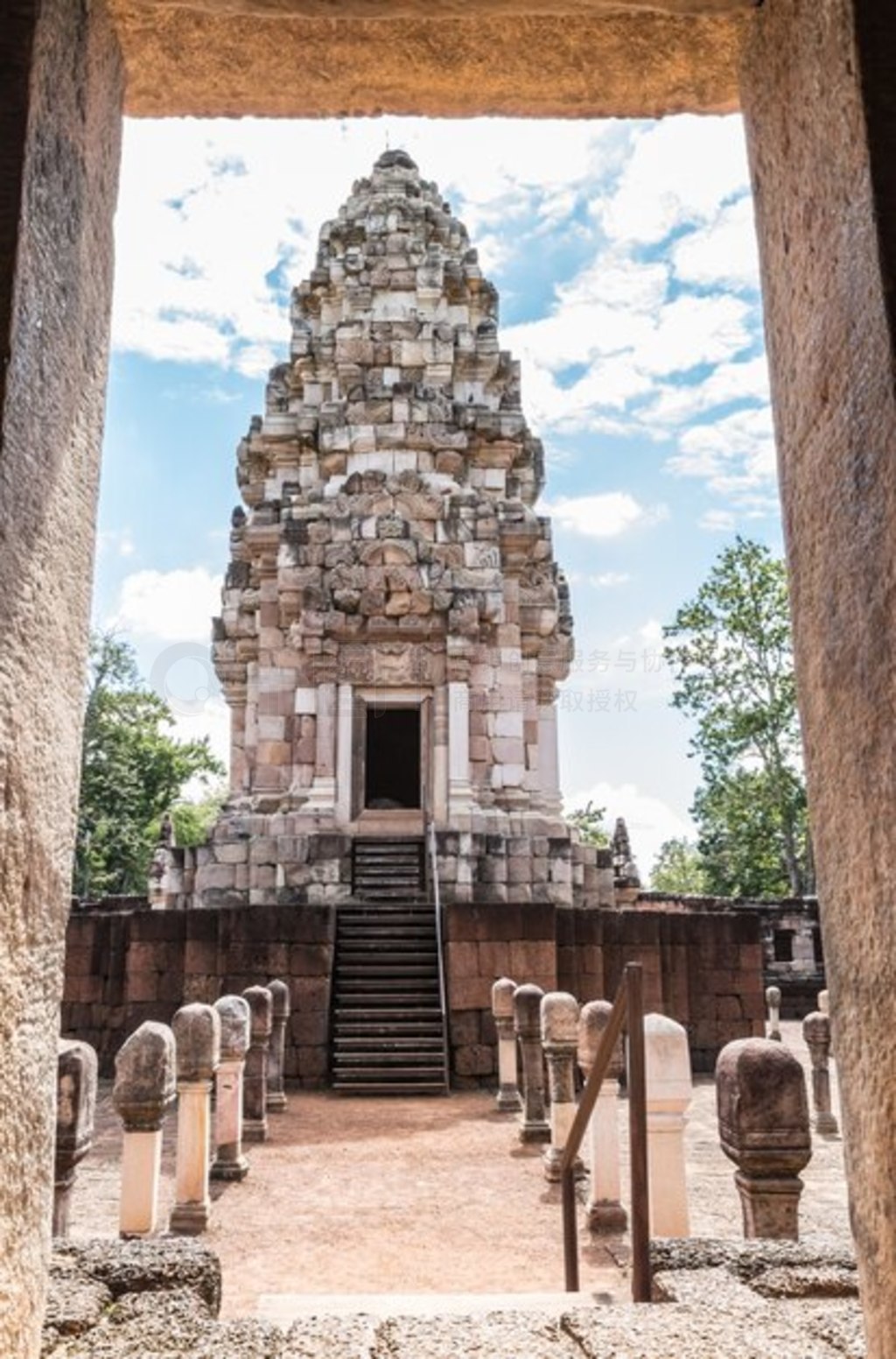 ̩ɳɸ Prasat Sadok Kok Thom ż