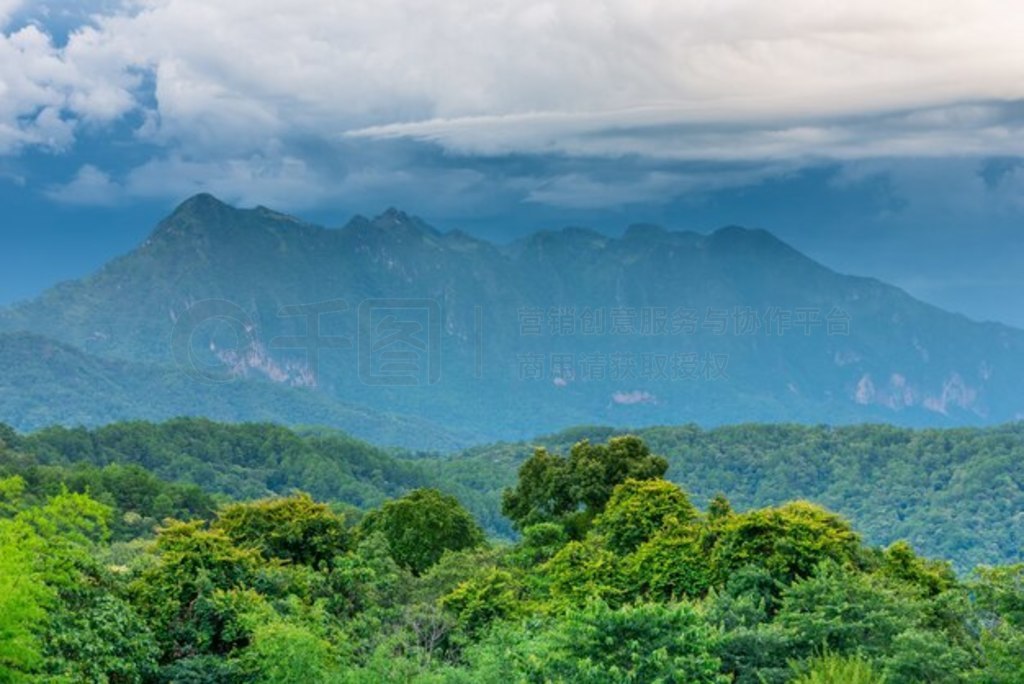  Doi Mae Ta man̩ Doi Luang 