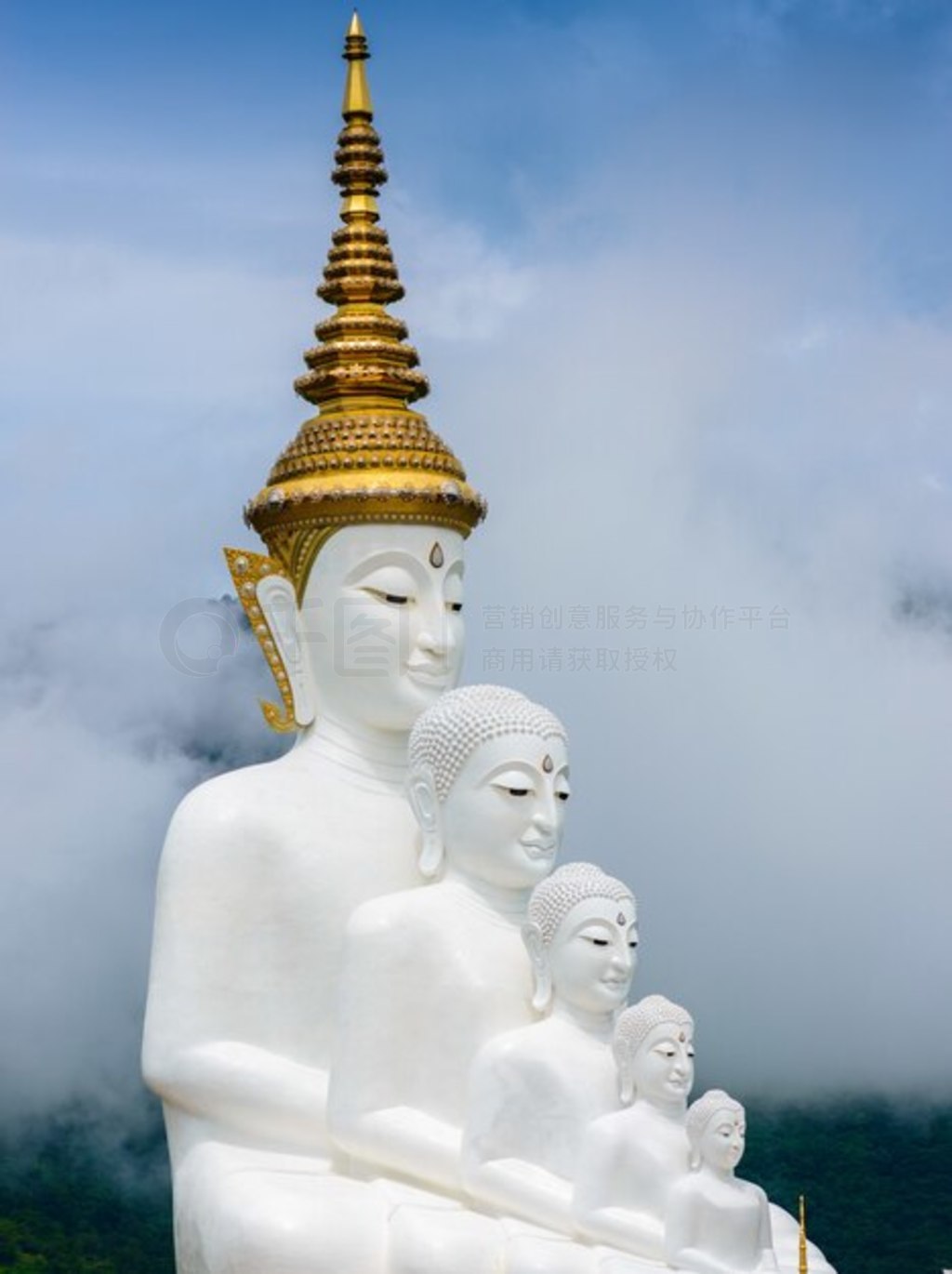 Wat Phra Thart Pha Son Kaew Ĵ