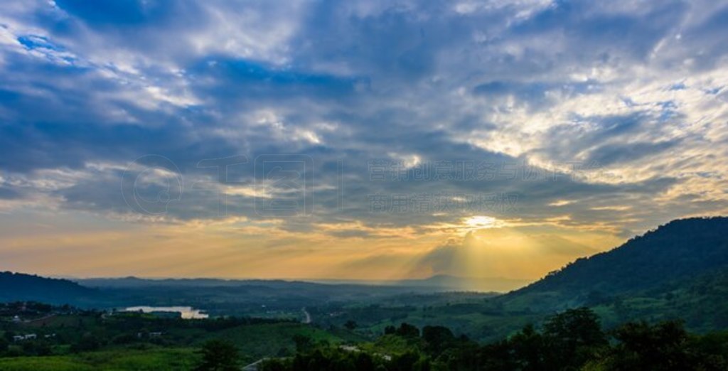  Khao Kho ԸߵΪ׳ɽ