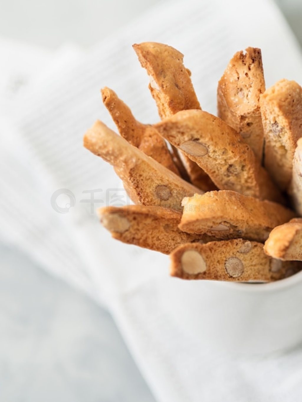 Biscotti (cantuccini)-ڰɫдͷĴͳ㡣