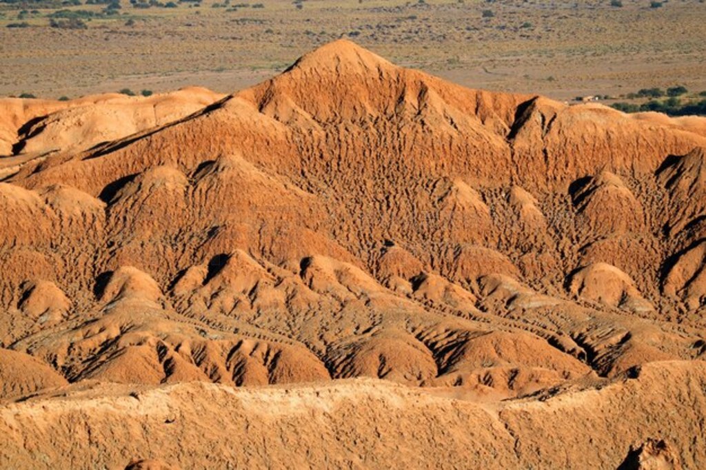 ʥްɳĮ (Valle de la Luna) ʯͷγ